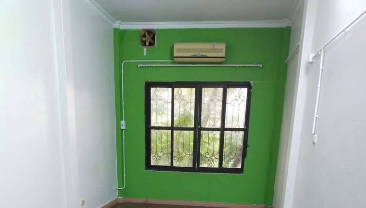 Cho thuê nhà trong ngõ Nguyễn Chí Thanh, Đống Đa, Hà Nội. Dt 30m – 3 tầng. Mt 4m  - Giá 8 Triệu